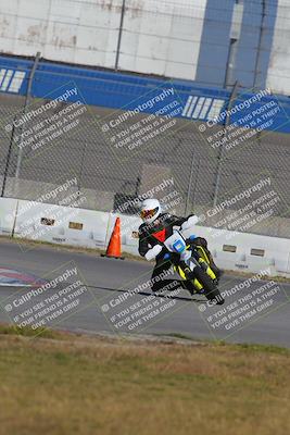 media/Nov-26-2022-Fastrack Riders (Sat) [[b001e85eef]]/Level 2/Session 3 Outside Turn 9/